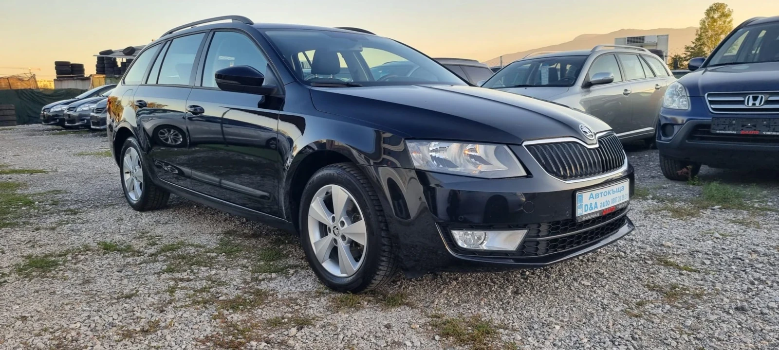 Skoda Octavia 2.0TDI 150к.с Швейцария 4х4 ЧЕРЕН ПЕТЪК  - изображение 4