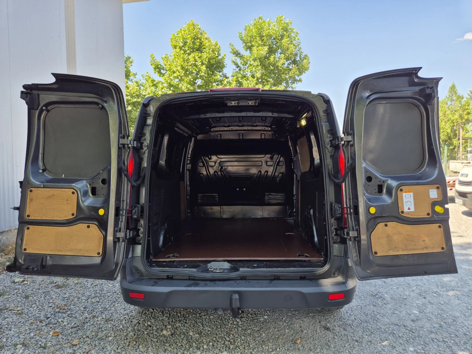 Ford Connect 1.6TDCI-MAXI - изображение 8