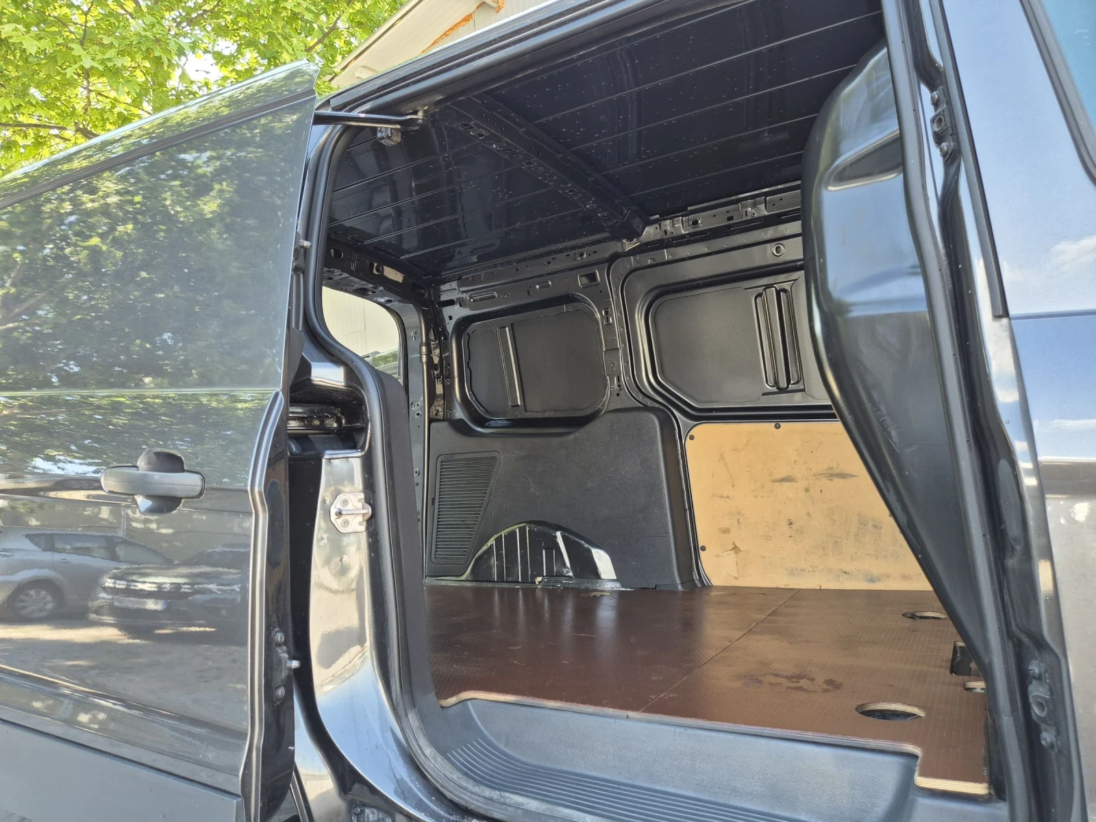Ford Connect 1.6TDCI-MAXI - изображение 9