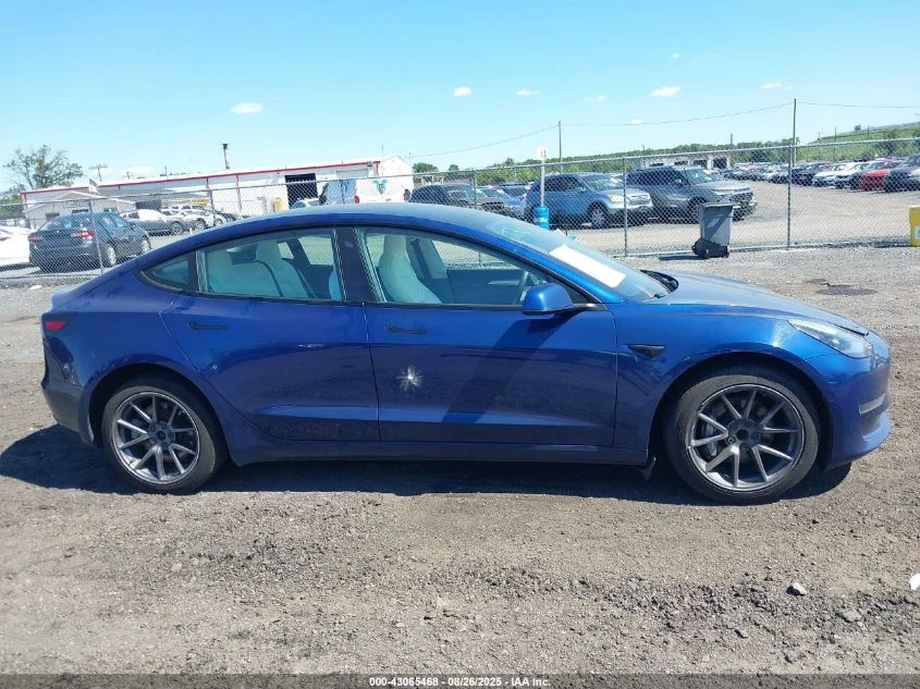 Tesla Model 3 U  U UX Rear Wheel Drive - изображение 5
