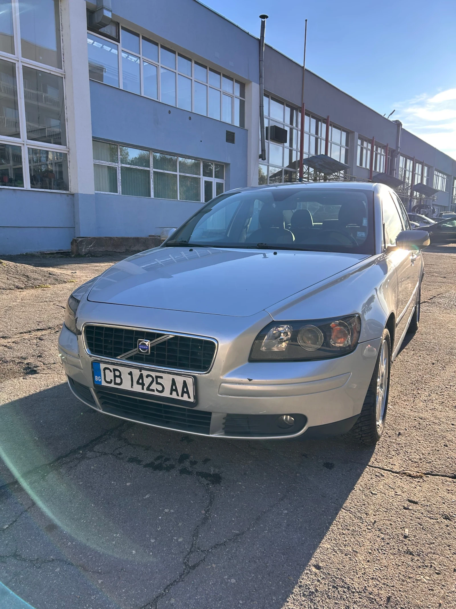Volvo S40  - изображение 8