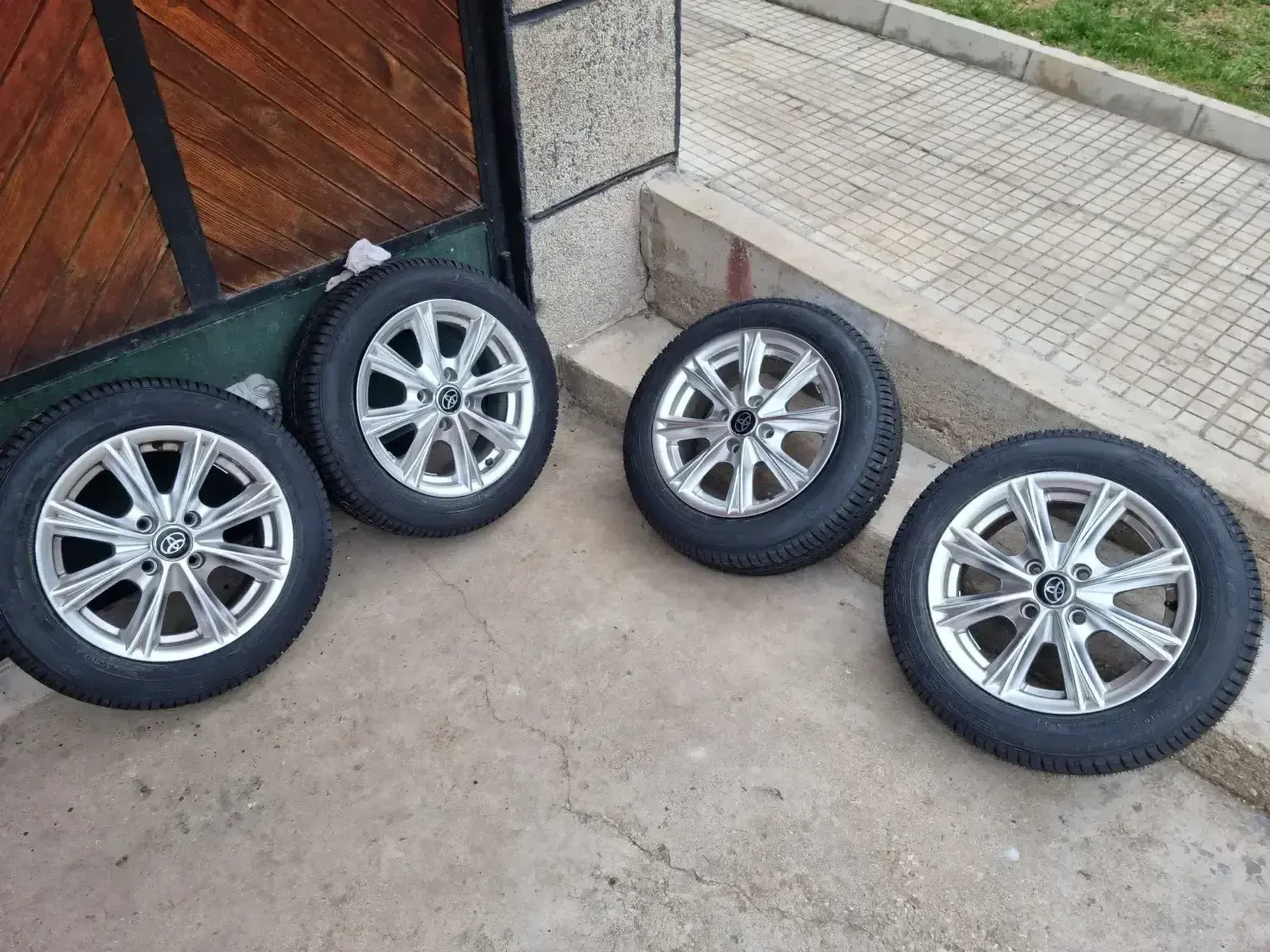 Toyota Aygo ������, 4-�� ����� | Mobile.bg � ����������� 9