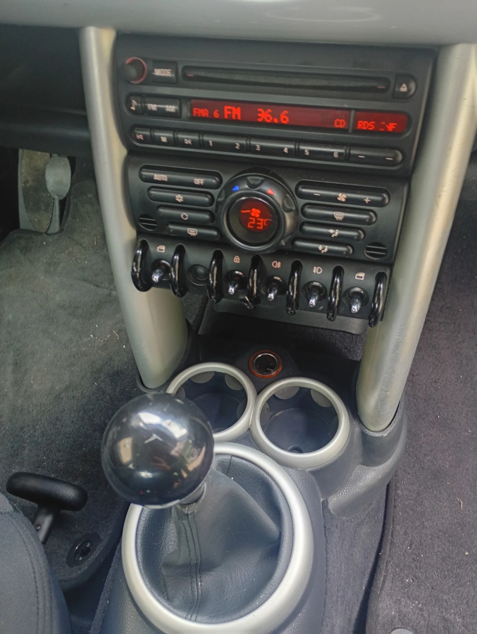 Mini Cooper 1.6 ������ | Mobile.bg � ����������� 8