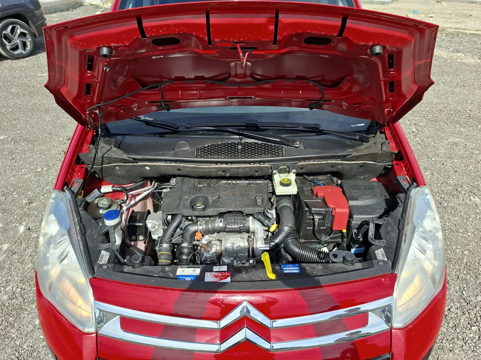 Citroen Berlingo 4+ 1-LONG/N1/КЛИМА/1.6Hdi-90кс, снимка 15 - Автомобили и джипове - 53908675