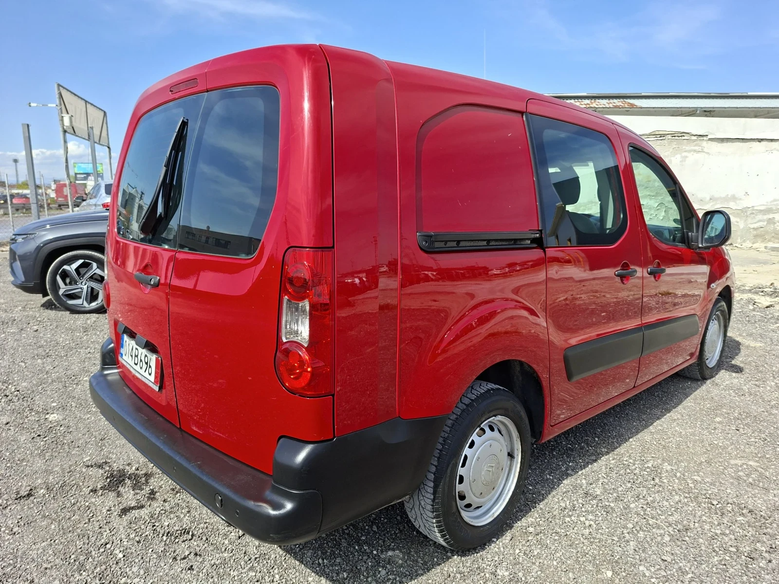 Citroen Berlingo 4+ 1-LONG/N1/КЛИМА/1.6Hdi-90кс, снимка 3 - Автомобили и джипове - 53908675