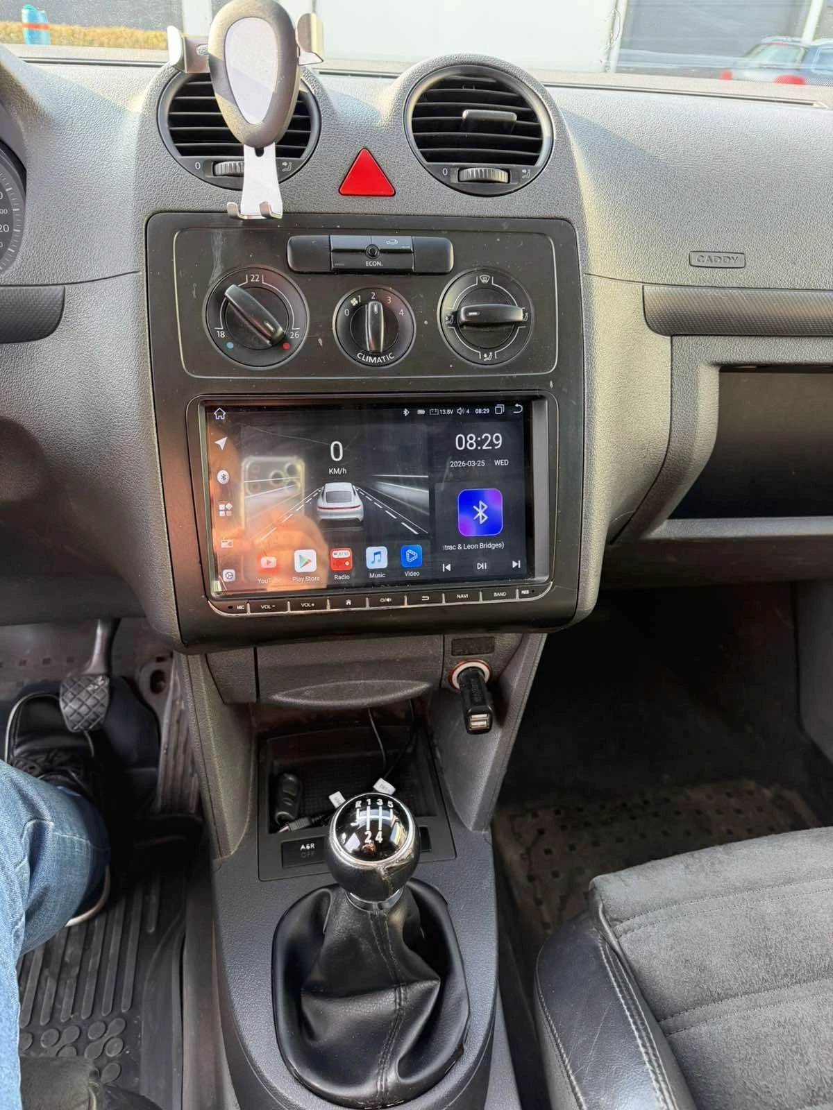 VW Caddy 1.9TDI 105, снимка 11 - Автомобили и джипове - 53972296