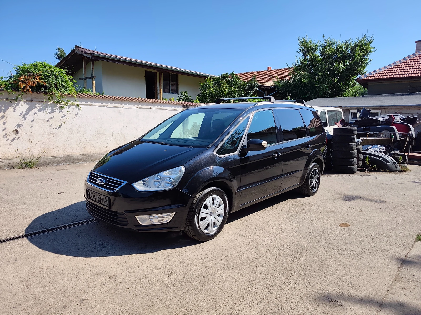 Ford Galaxy 1.6TDCI, снимка 3 - Автомобили и джипове - 55483910