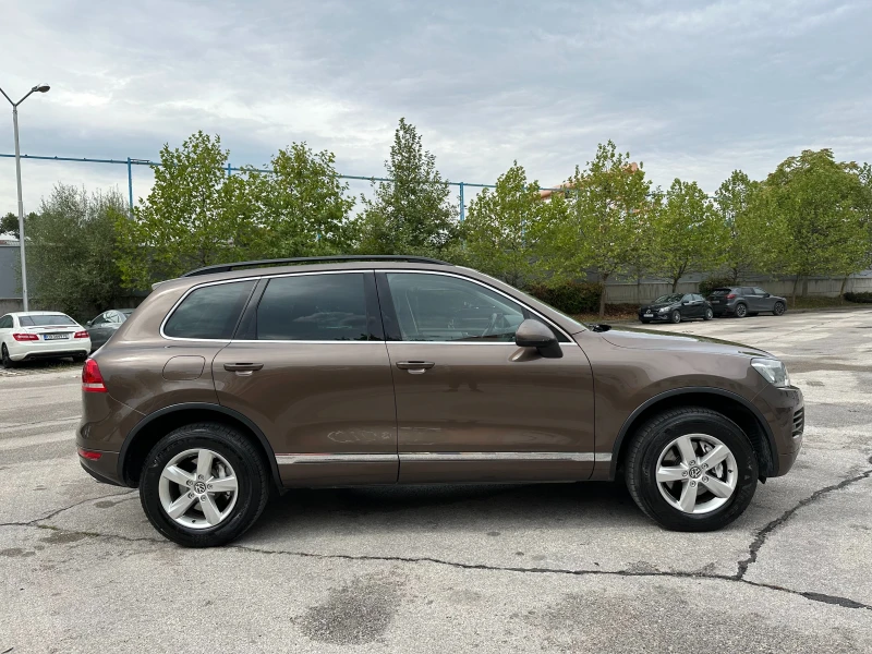 VW Touareg 3.0TDI 245к.с. , снимка 5 - Автомобили и джипове - 47230456