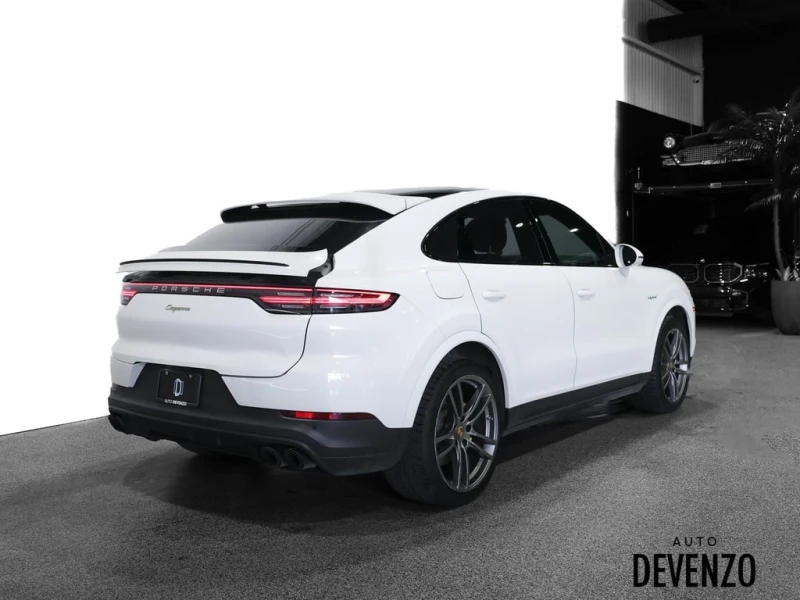 Porsche Cayenne E Hybrid Coupe AWD Performance Package Sport Exhau, снимка 4 - Автомобили и джипове - 52929559