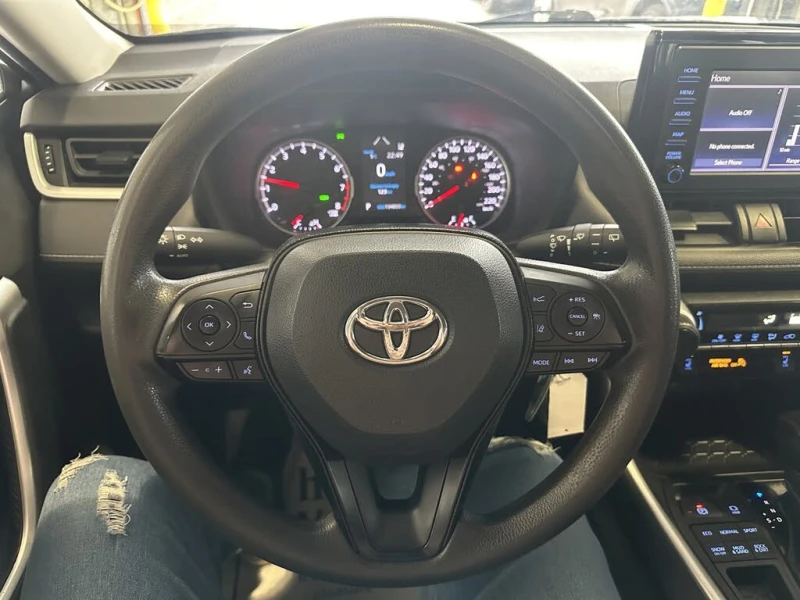 Toyota Rav4 LE AWD, снимка 9 - Автомобили и джипове - 53450342