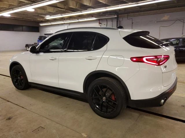 Alfa Romeo Stelvio, снимка 3 - Автомобили и джипове - 48718434