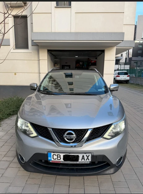 Nissan Qashqai 1.6i (163 к.с.) DIG-T, снимка 1 - Автомобили и джипове - 49601420