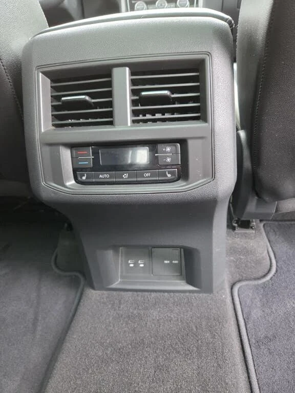 VW Atlas 3.6L 4MOTION/PANO/360/SPECIAL, снимка 15 - Автомобили и джипове - 55122728