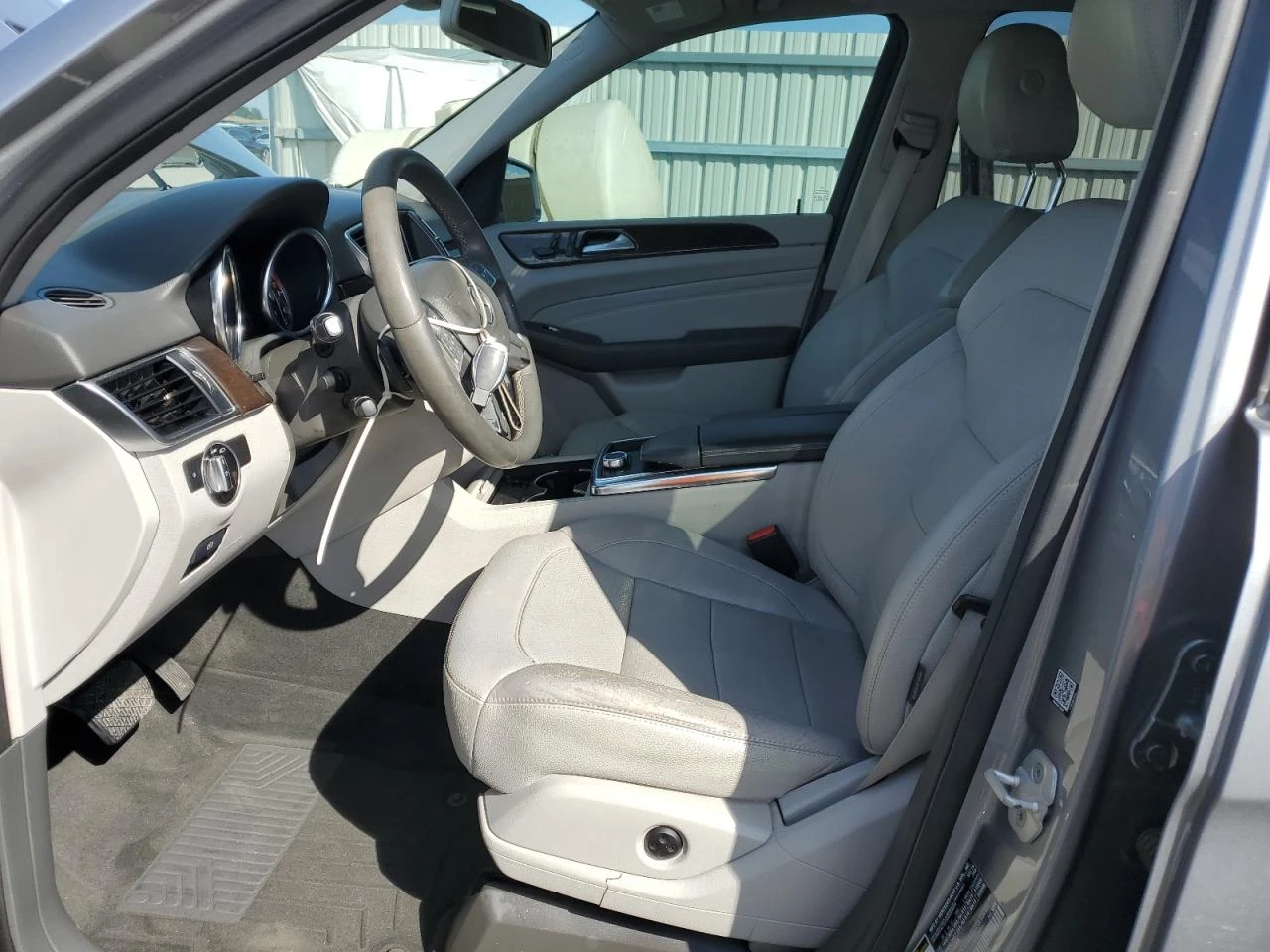 Mercedes-Benz ML 350 4MATIC* ПОДГРЕВ* KEYLESS* ПАНОРАМА - изображение 7