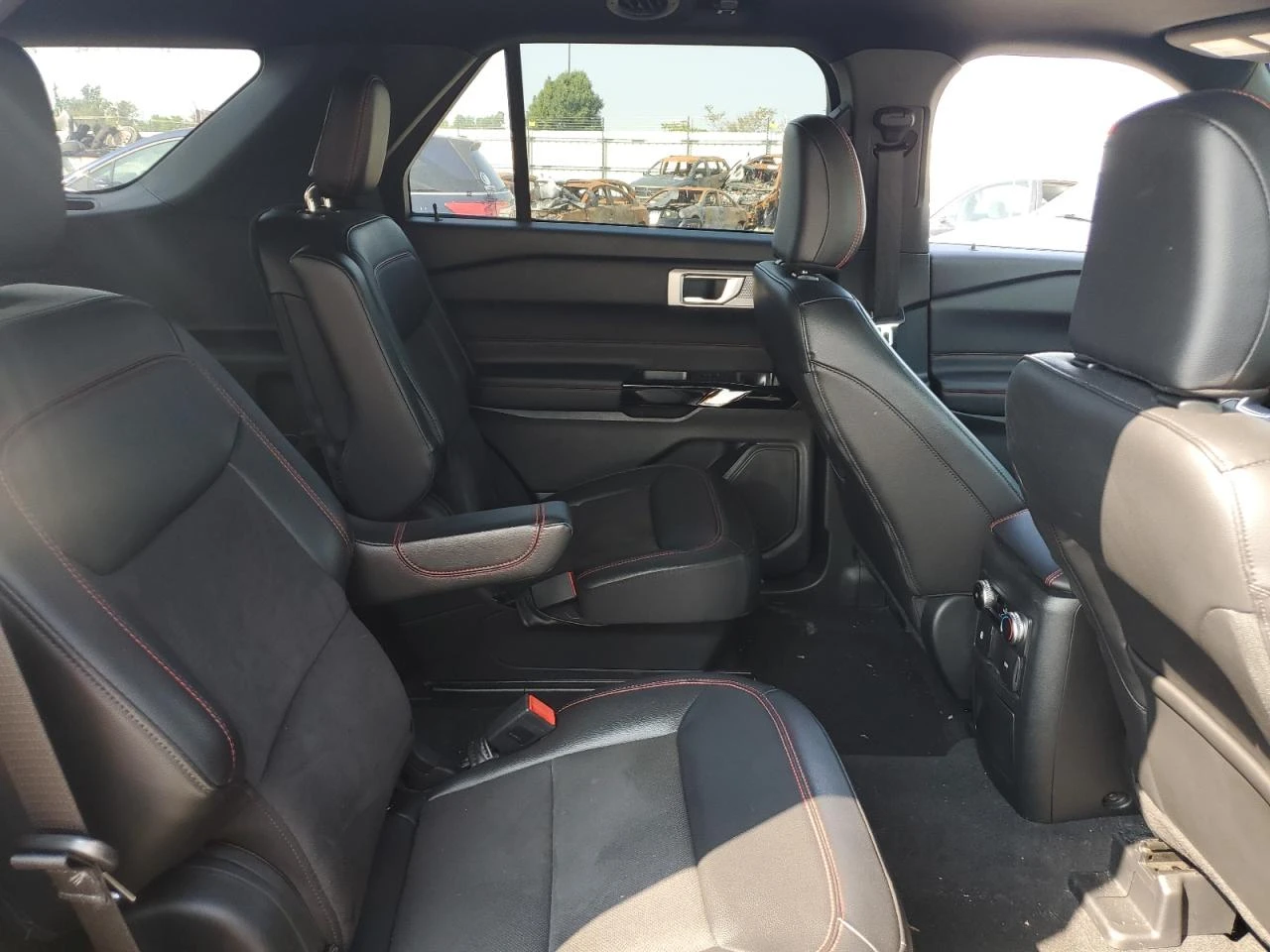 Ford Explorer ST-LINE/4X4/ - изображение 10