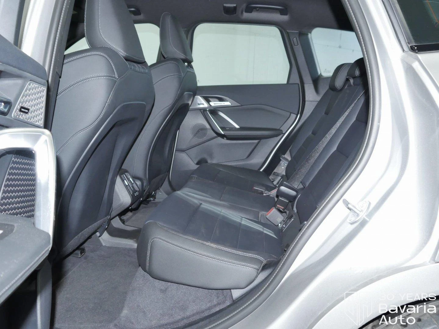 BMW iX1 30 xDrive M Sport Paket | Mobile.bg   8