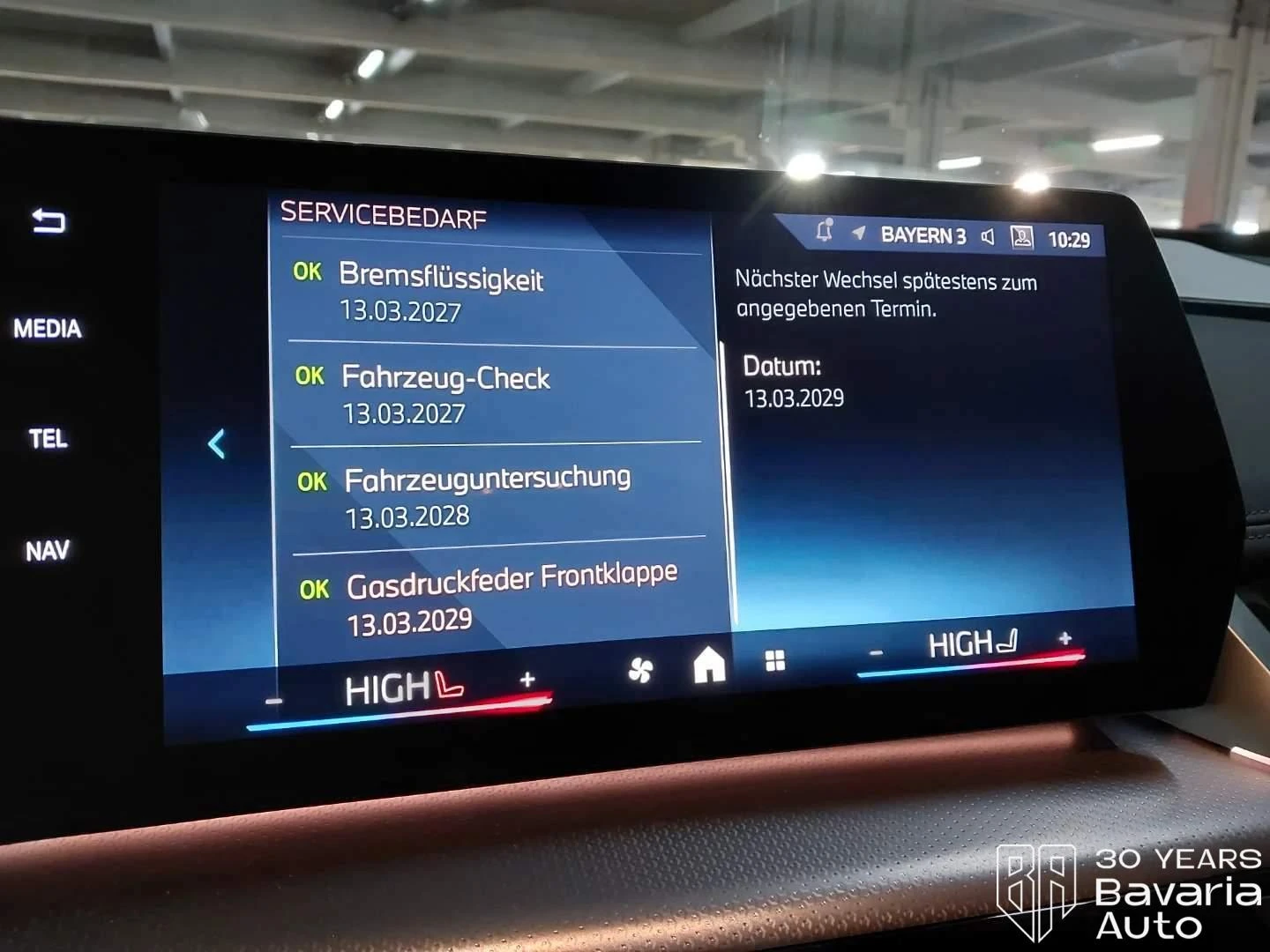 BMW iX1 30 xDrive M Sport Paket | Mobile.bg   9