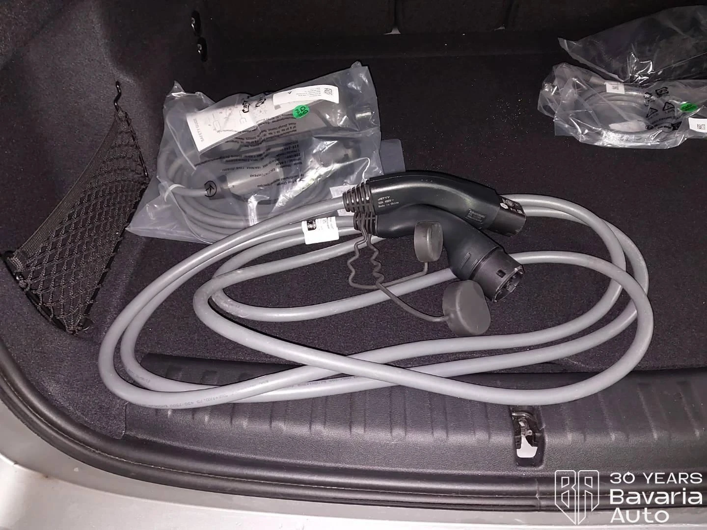 BMW iX1 30 xDrive M Sport Paket | Mobile.bg   13