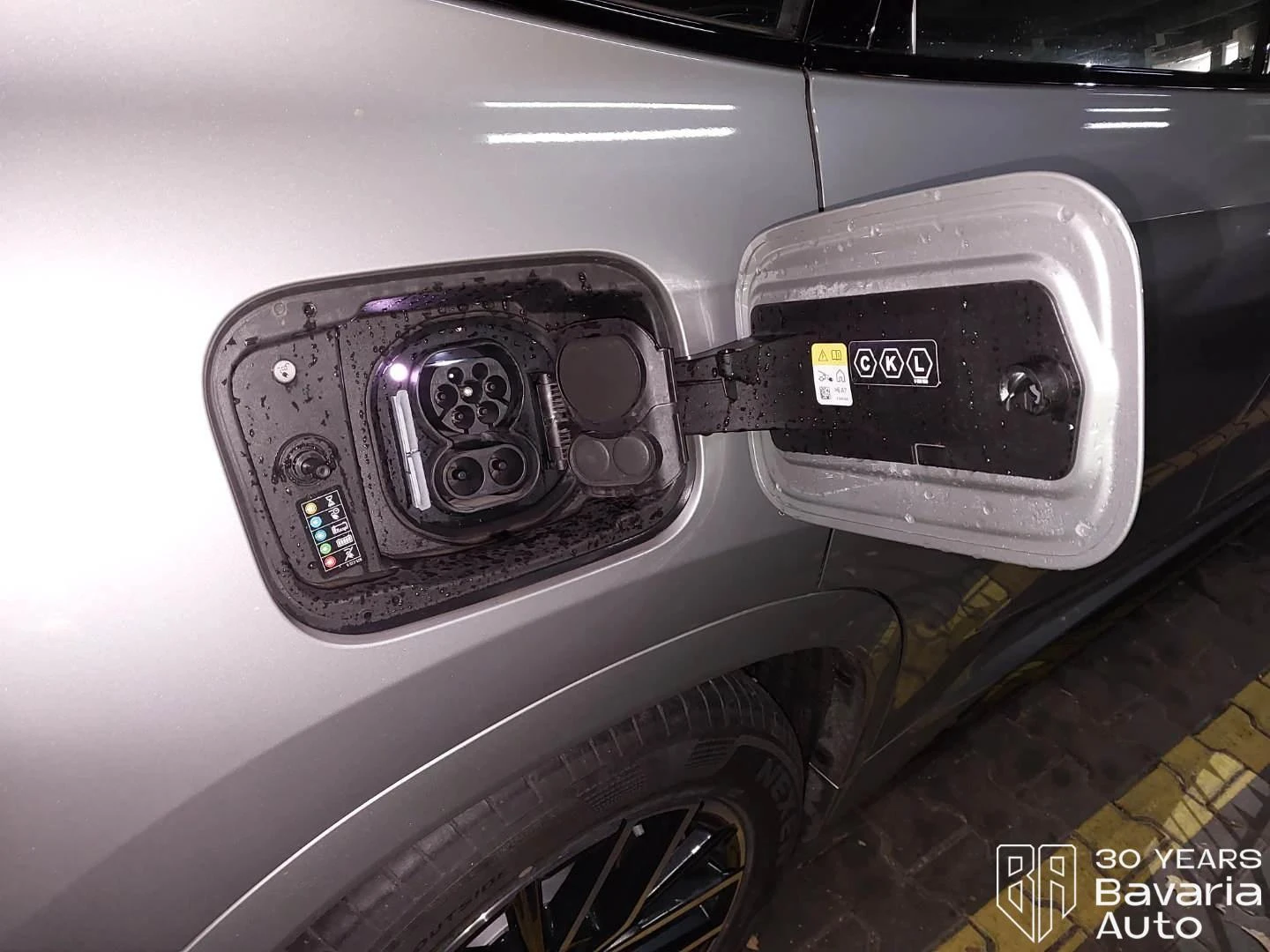 BMW iX1 30 xDrive M Sport Paket | Mobile.bg   12