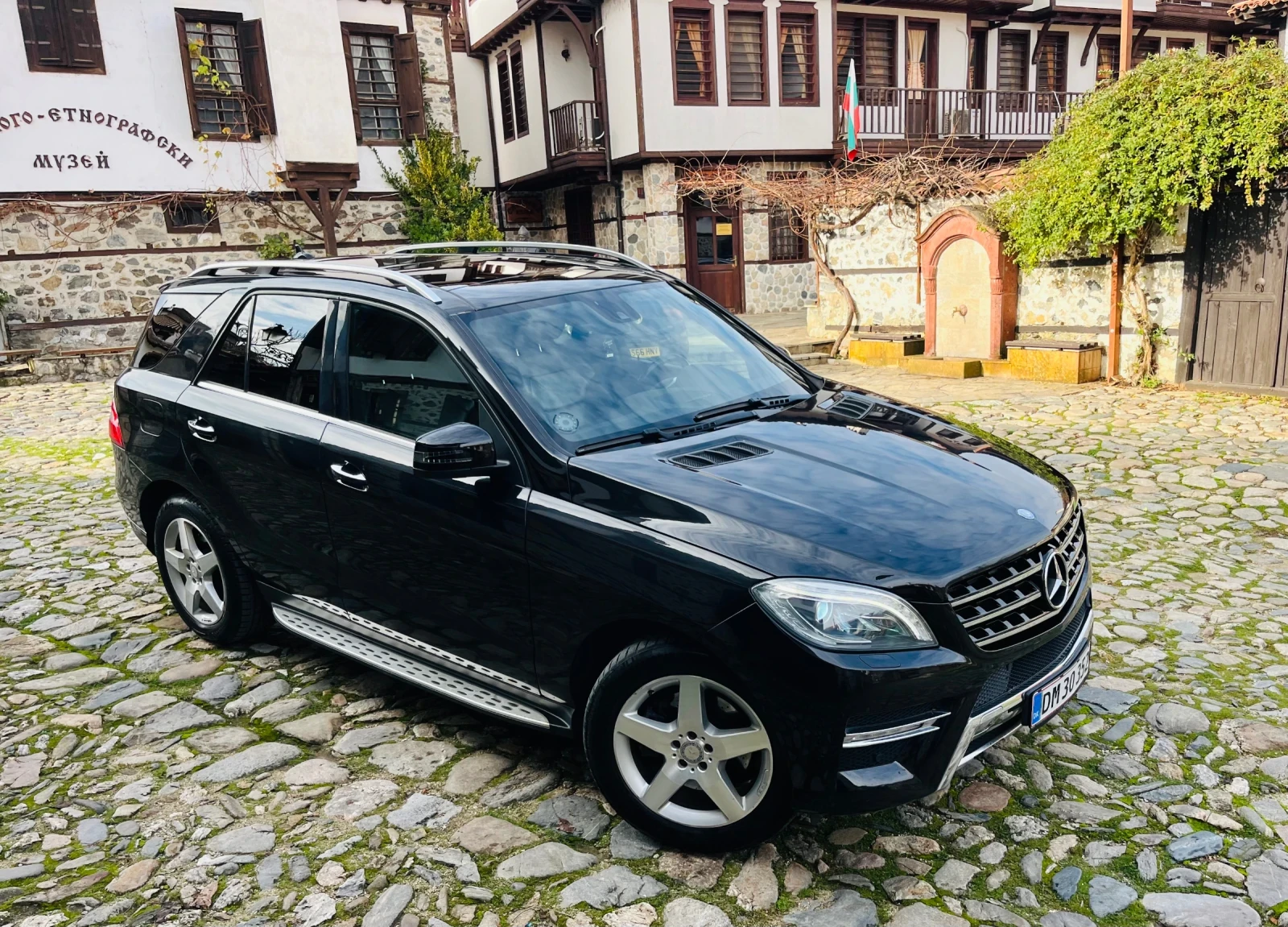 Mercedes-Benz ML 350 4 Matic - изображение 8