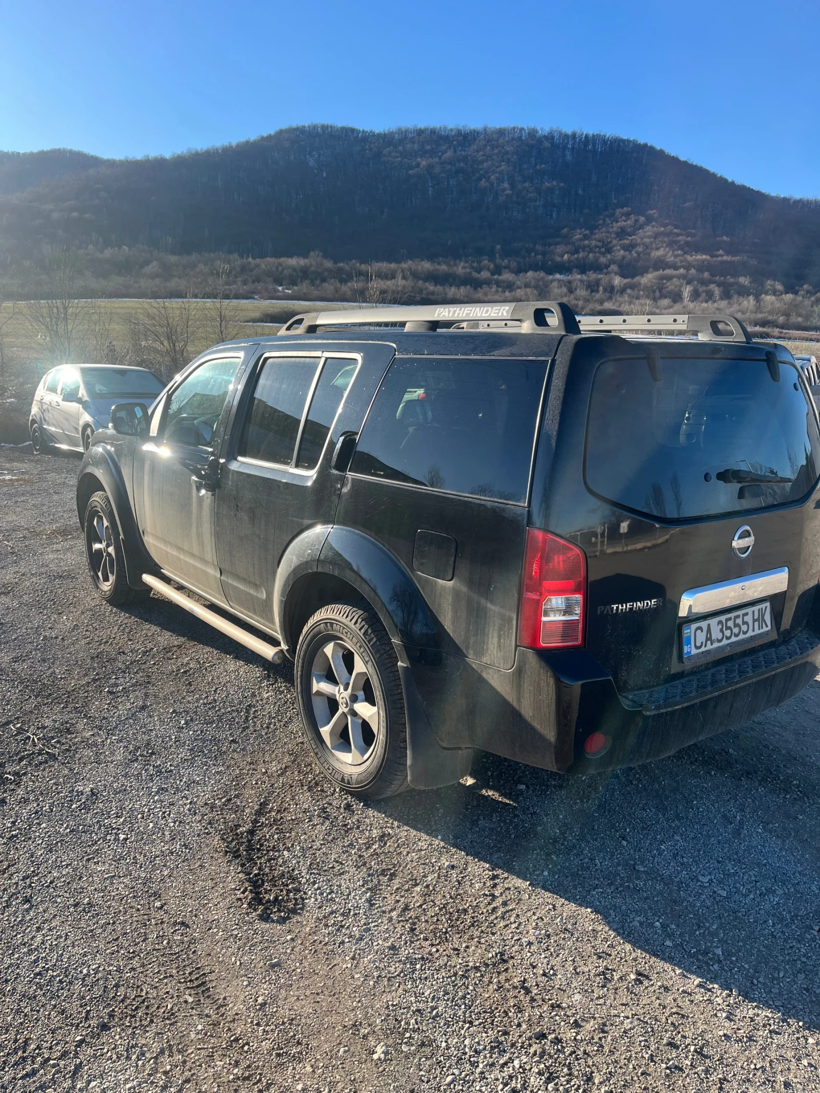 Nissan Pathfinder  - изображение 5