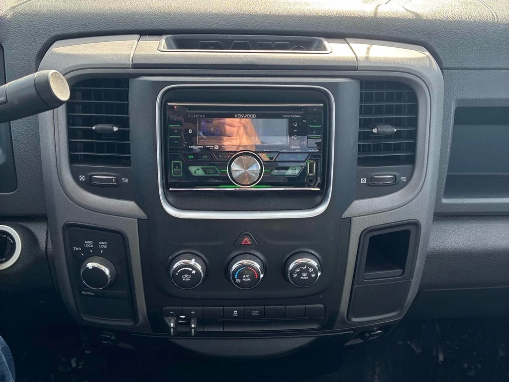 Dodge RAM 1500 * ST * CARFAX * БЕЗ ПЪРВОНАЧАЛНА ВНОСКА - изображение 9