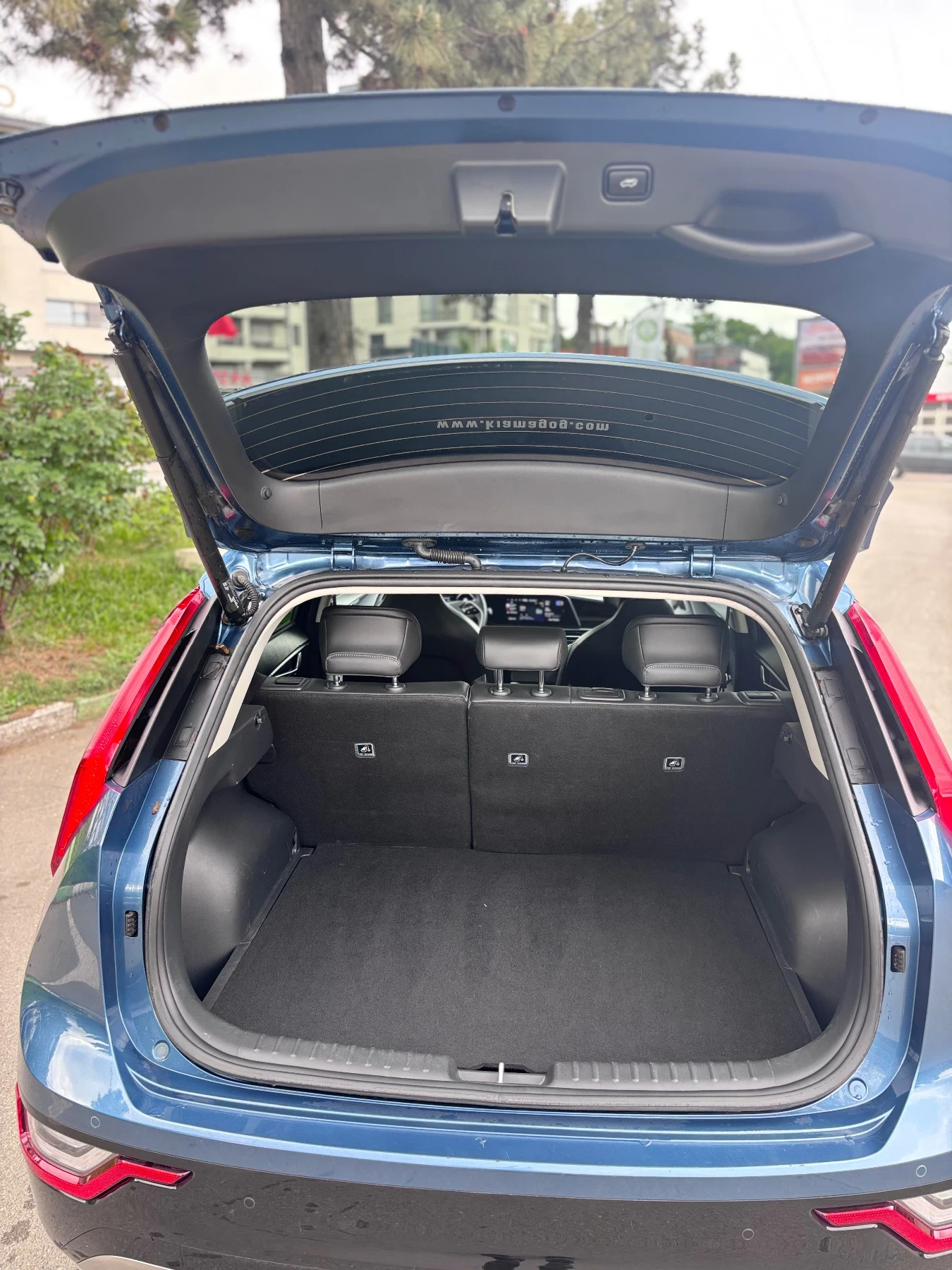 Kia Niro Ev Wave, снимка 12 - Автомобили и джипове - 54487626