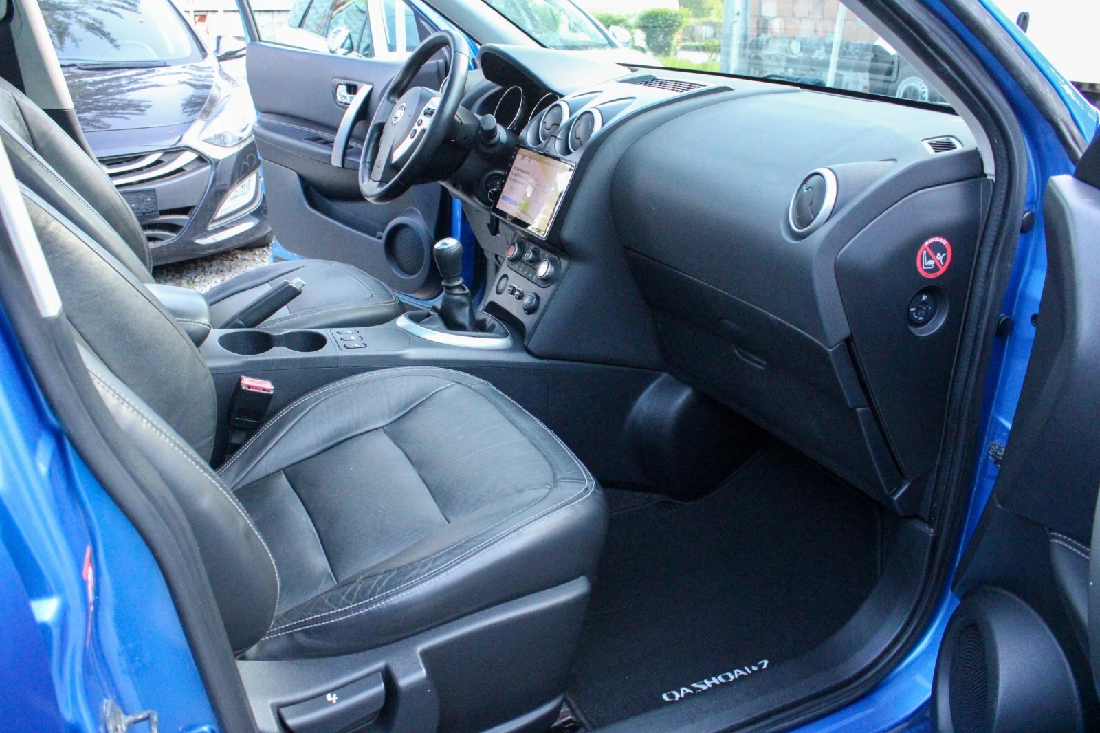 Nissan Qashqai + 2 / 2.0 TEKNA / 7 МЕСТЕН, снимка 8 - Автомобили и джипове - 54611598