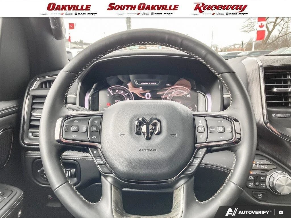Dodge RAM 1500 Limited Crew Cab 4WD, снимка 12 - Автомобили и джипове - 54611558