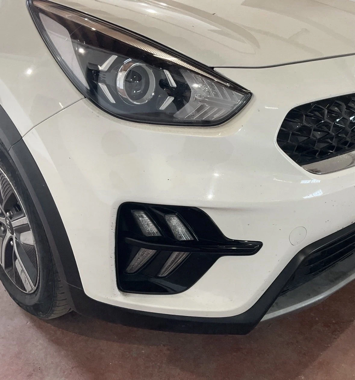 Kia Niro 1.6 Hybrid -FACELIFT 141ks., снимка 4 - Автомобили и джипове - 54621014