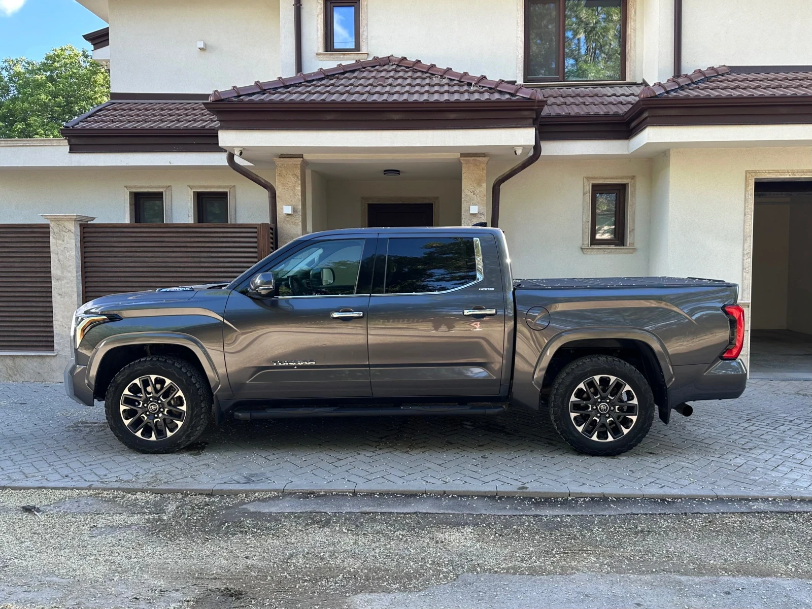 Toyota Tundra i-FORCE MAX Full Hybrid CREWMAX Limited | Mobile.bg � ����������� 8