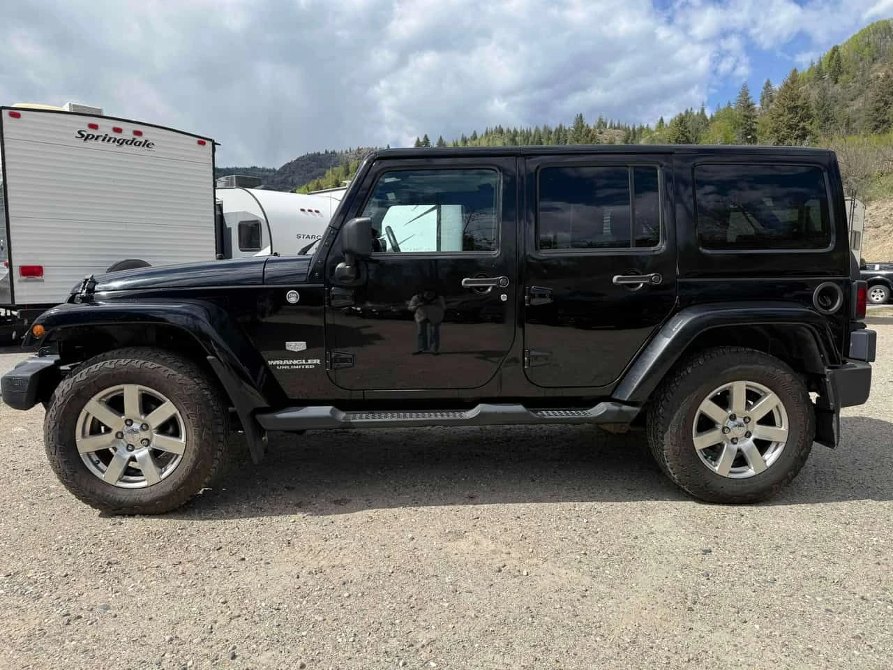 Jeep Wrangler * 70th Anniversary* АВТОКРЕДИТ БЕЗ ПЪРВОНАЧАЛНА* , снимка 2 - Автомобили и джипове - 54760393