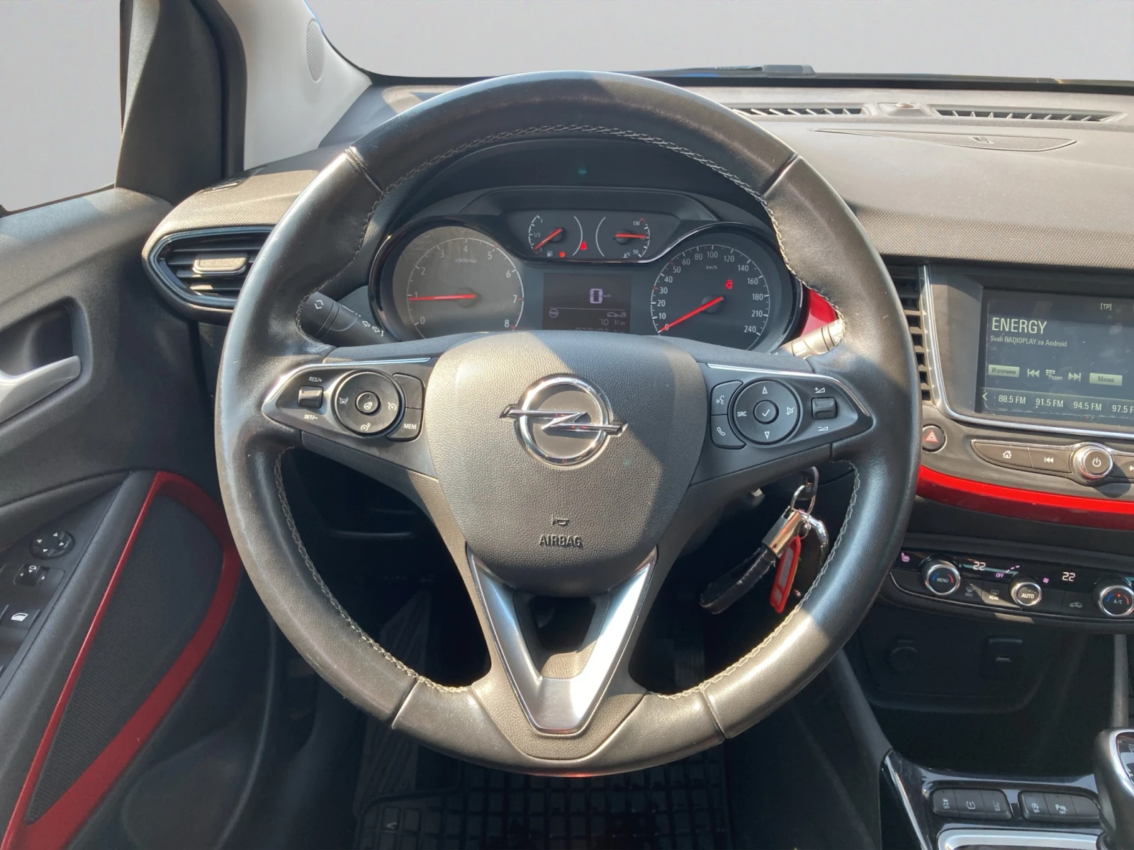 Opel Crossland X GS Line 1.2Turbo бензин (96kW/130 к.с.) MT6 MY22, снимка 13 - Автомобили и джипове - 55007631