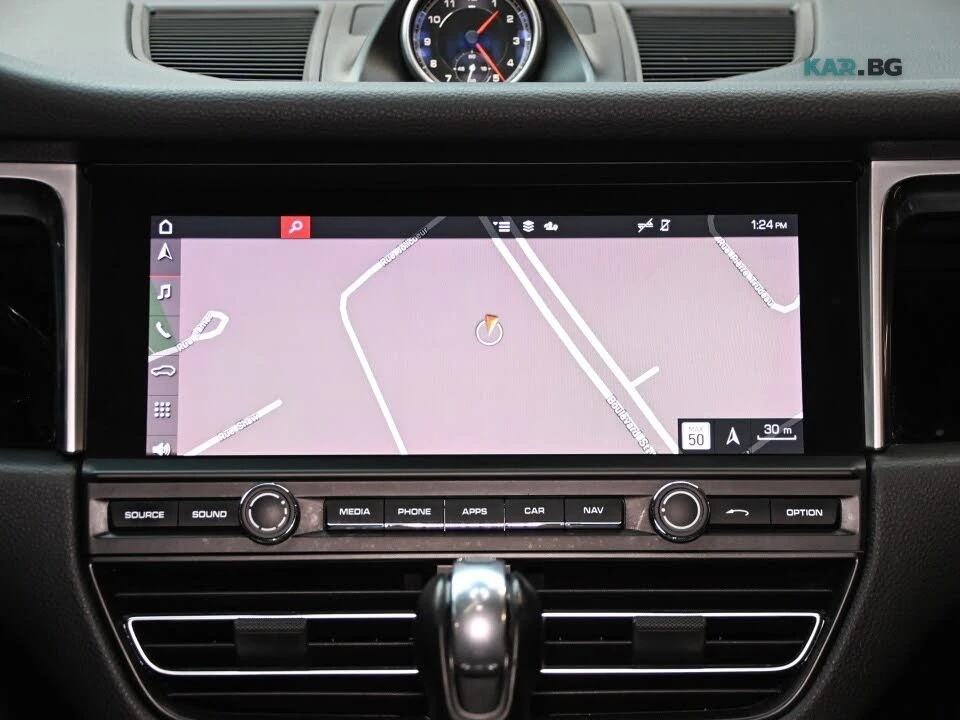 Porsche Macan * SE PACKAGE * Автокредит * (Цена до България), снимка 16 - Автомобили и джипове - 55302884
