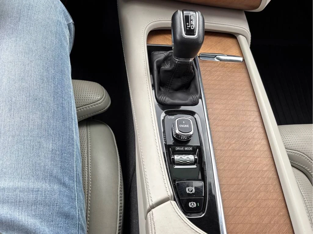 Volvo Xc90 Inscription | АВТОКРЕДИТ БЕЗ ПЪРВОНАЧАЛНА ВНОСКА |, снимка 12 - Автомобили и джипове - 55402624