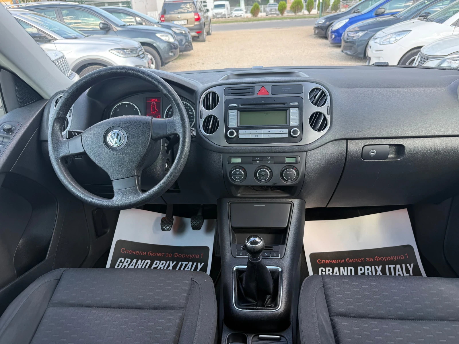 VW Tiguan 2.0 TDI -140k 4x4, снимка 6 - Автомобили и джипове - 55564457
