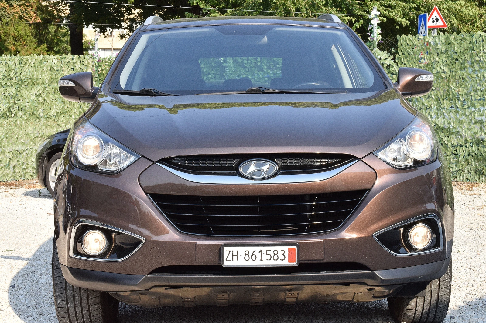 Hyundai IX35 2.0ШВЕЙЦАРИЯ/LUX/4x4, снимка 2 - Автомобили и джипове - 55713349