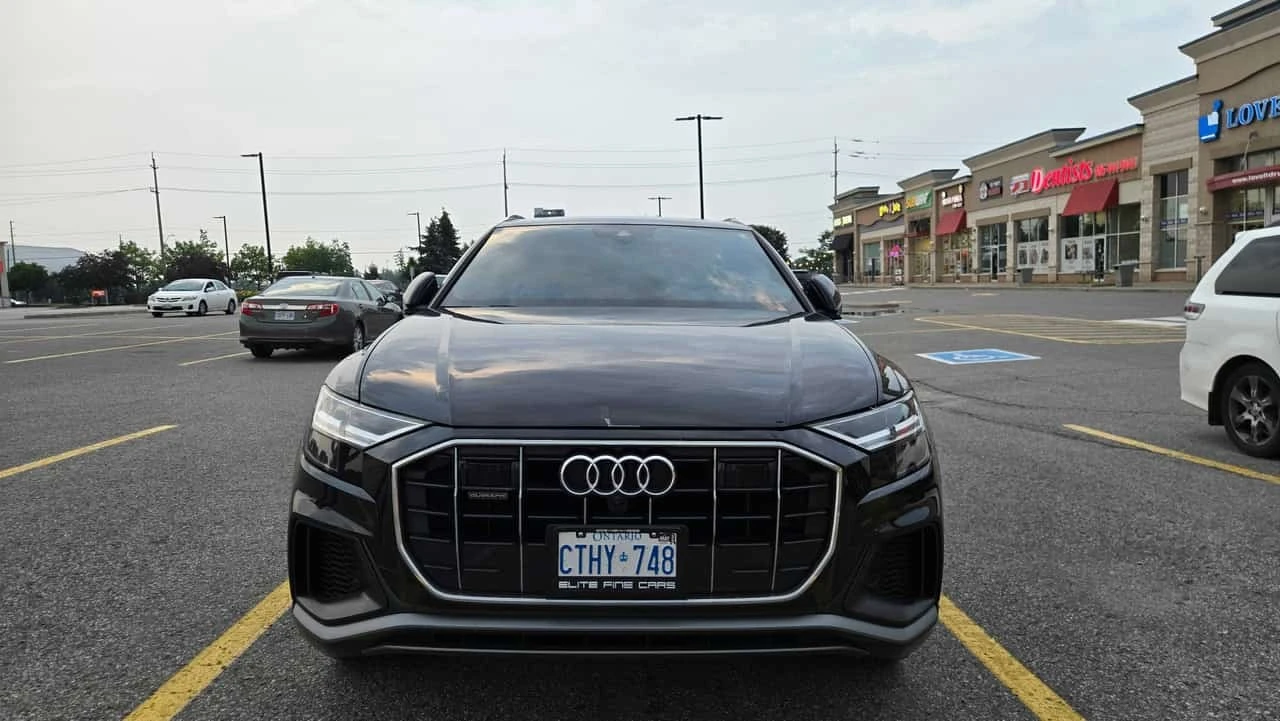 Audi Q8 * PROGRESSIV * ДИСТРОНИК * 360 * ОБДУХВАНЕ * ПАНО , снимка 6 - Автомобили и джипове - 55777794