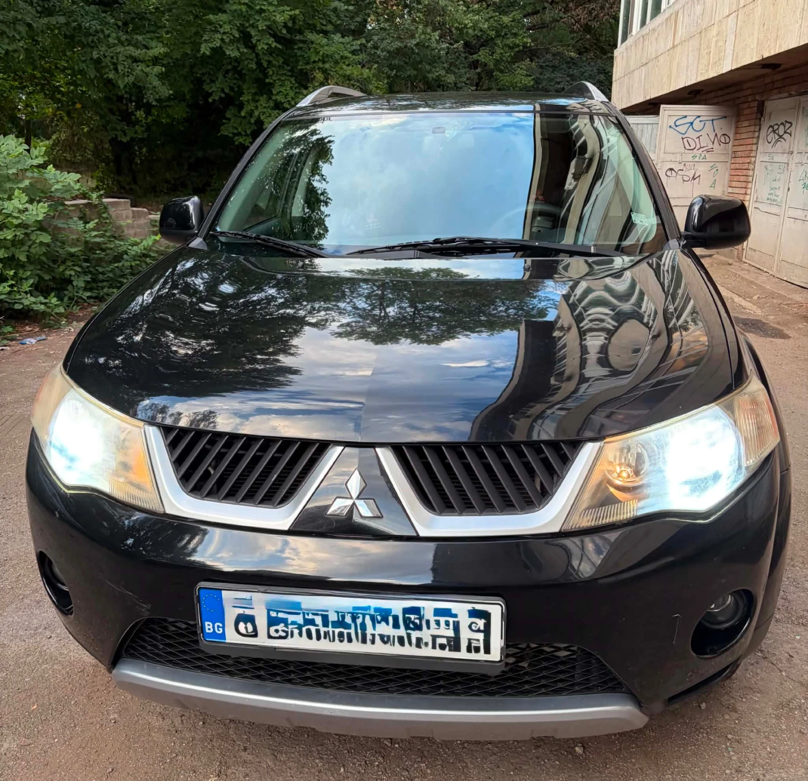 Mitsubishi Outlander, снимка 3 - Автомобили и джипове - 55942081