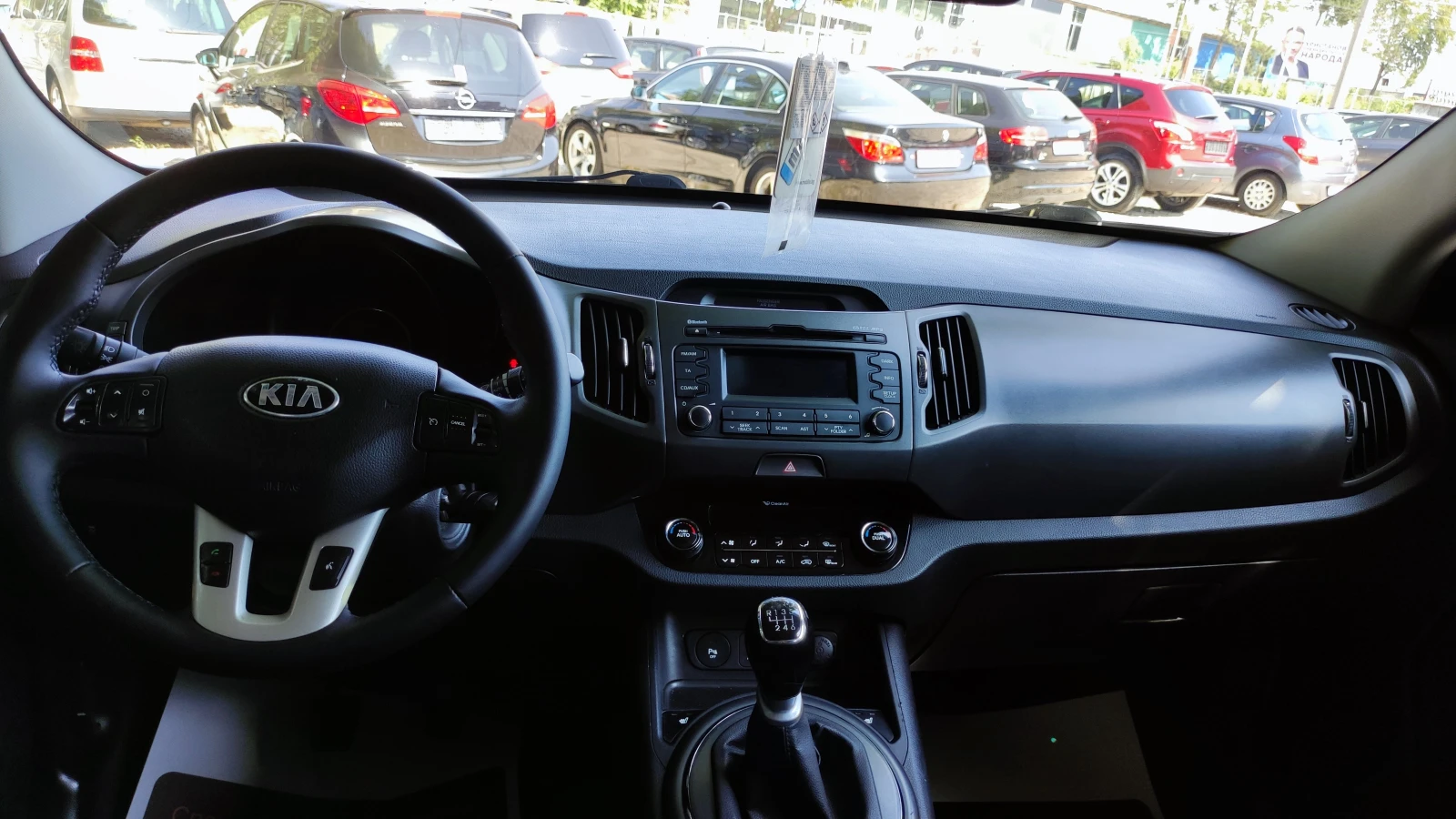 Kia Sportage 1.7 CRDI Facelift кожен салон, снимка 6 - Автомобили и джипове - 56017771