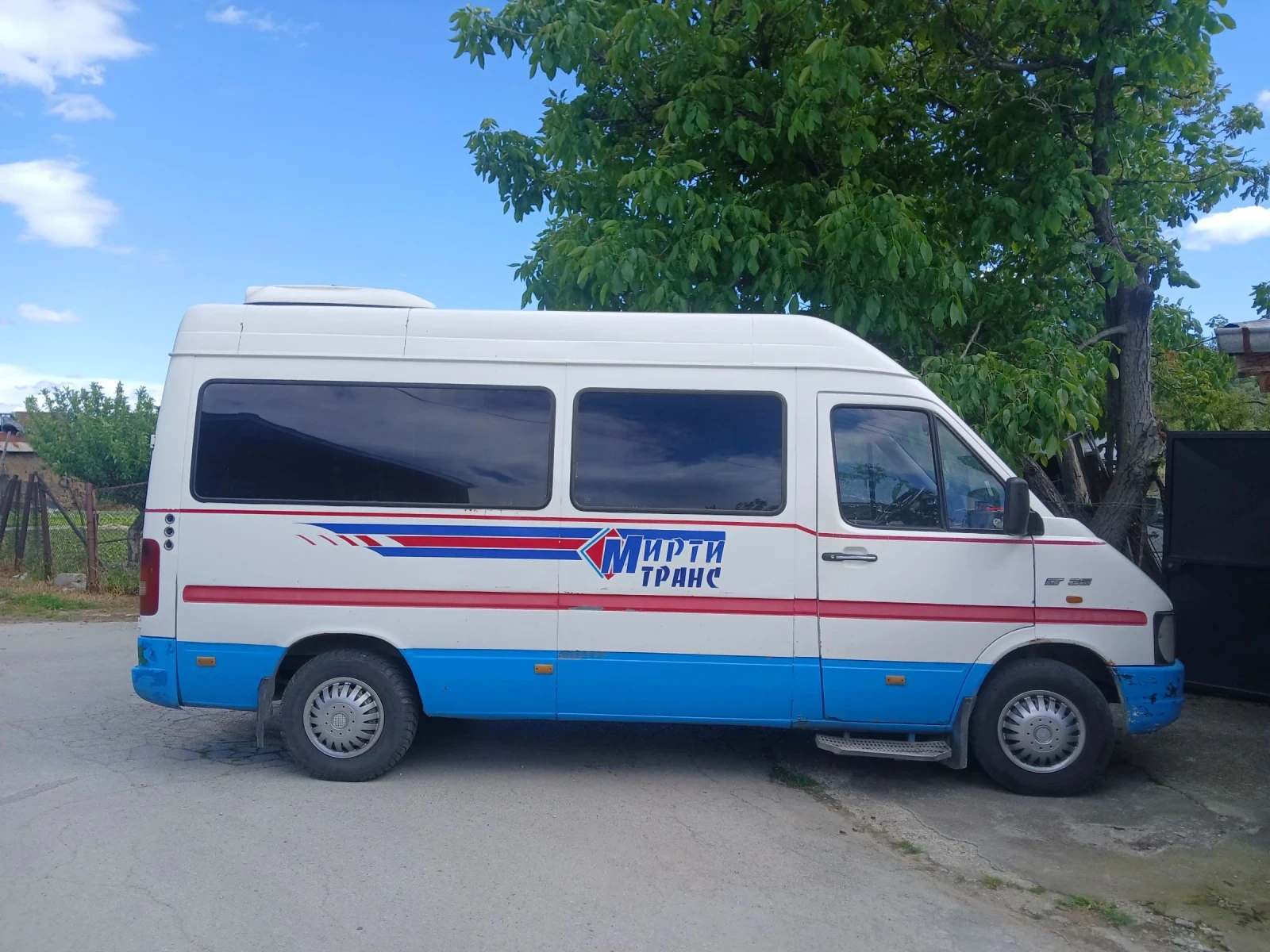 VW Lt 2.5tdi, снимка 2 - Бусове и автобуси - 54839600