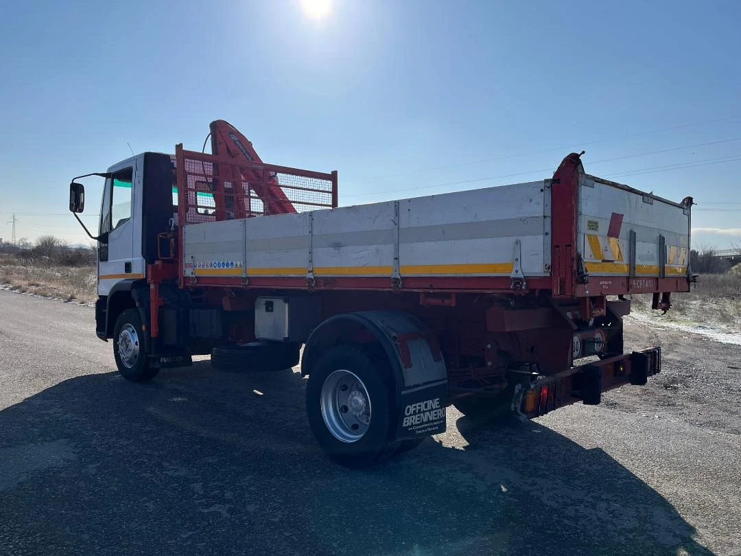 Iveco Eurocargo 120Е18 ОТЛИЧЕН ТРИСТРАНЕН САМОСВАЛ С КРАН, снимка 3 - Камиони - 54284797