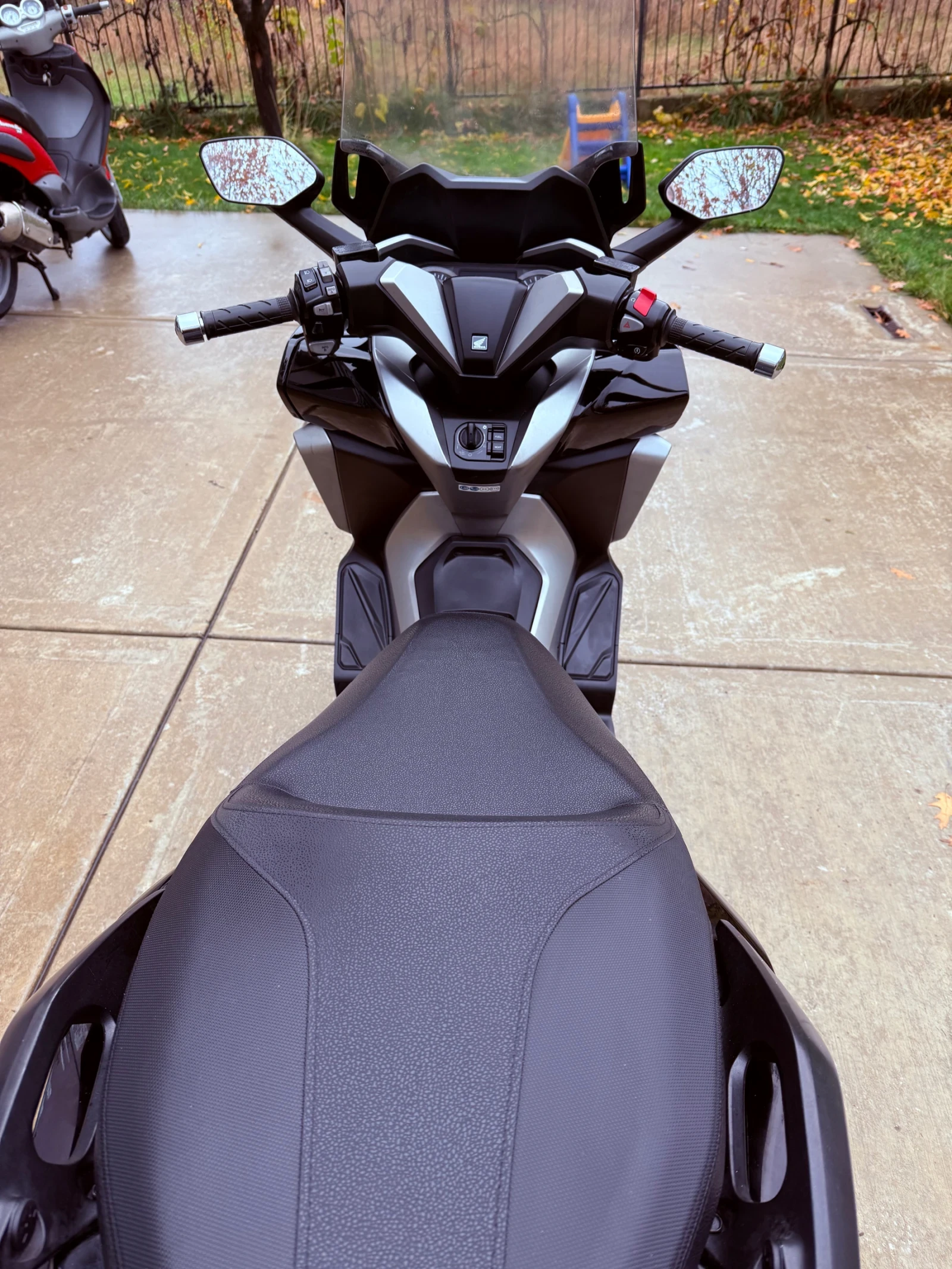 Honda Forza ABS / TC / LED 300i 2018 - изображение 8