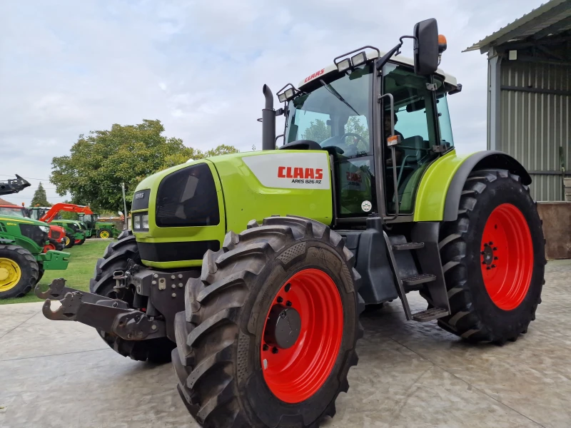 Трактор Claas ARES 826, снимка 4 - Селскостопанска техника - 47354936