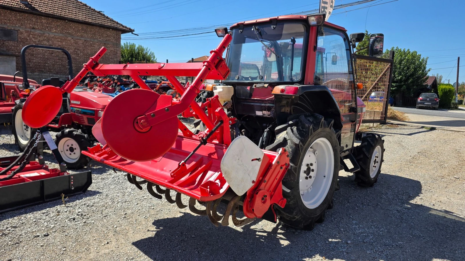 Трактор Yanmar AF270 с кабина, 4х4, 27 кс., АграБГ Джолев, снимка 4 - Селскостопанска техника - 5224426
