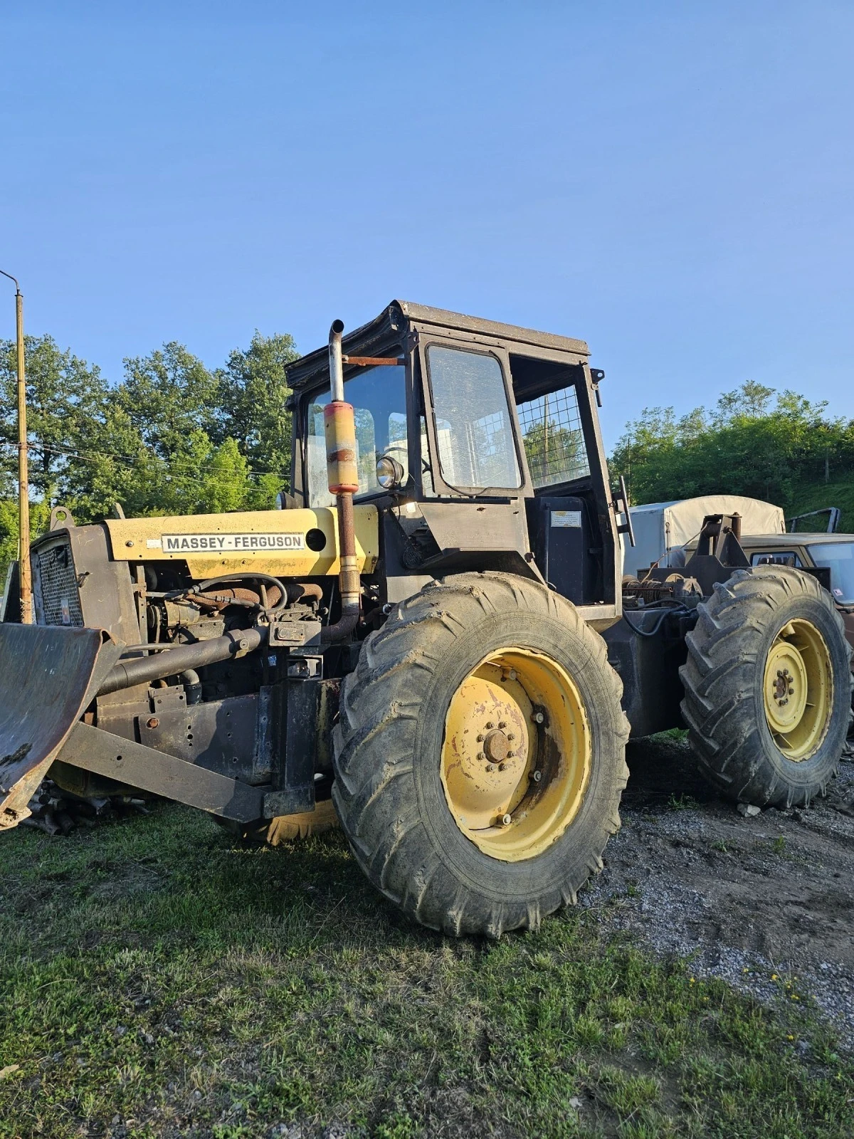 Специализирани машини Машини за дърводобив Massey Ferguson  - изображение 3