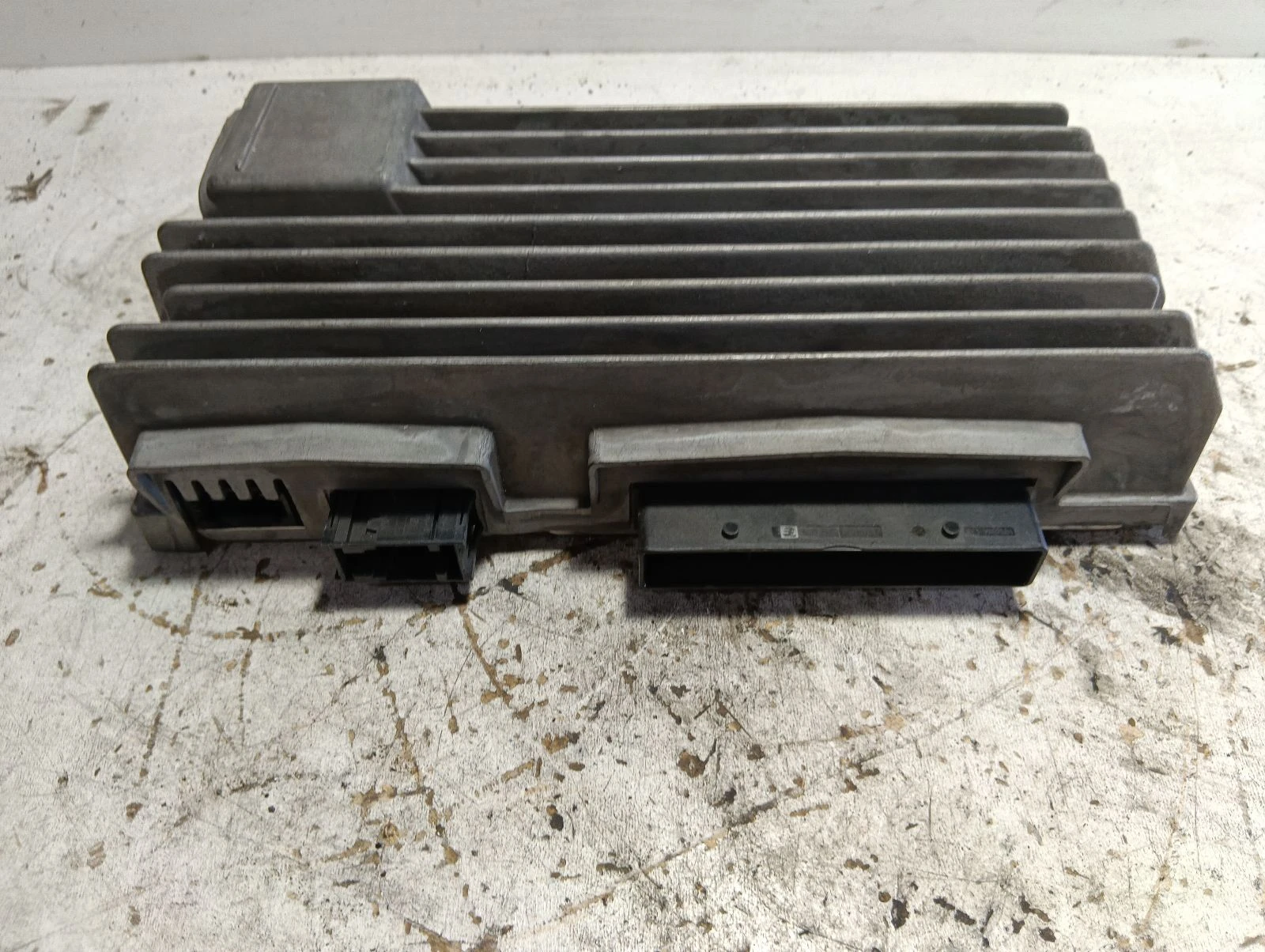 усилвател 8T1035223A BANG OLUFSEN Audi A5