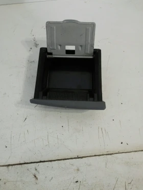 Пепелник Мицубиши Спейс Стар