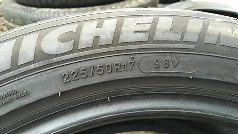 Гуми Летни 225/50R17, снимка 5 - Гуми и джанти - 25086874