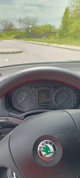 Skoda Octavia, снимка 14